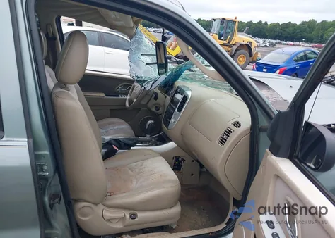 2006 Mercury Mariner Luxury/Premier from USA, damaged, VIN 4M2YU57196KJ01063